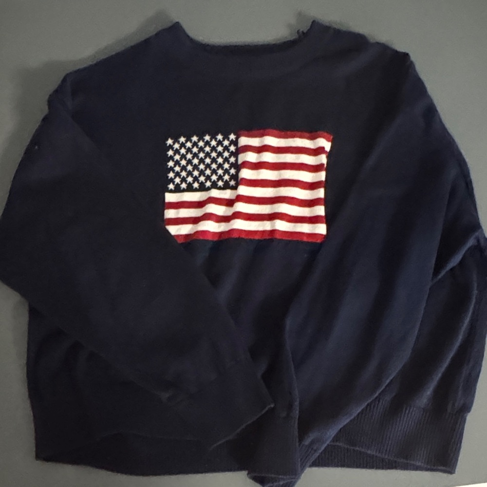 Vigoss Navy Crewneck Sweater with Flag Graphic